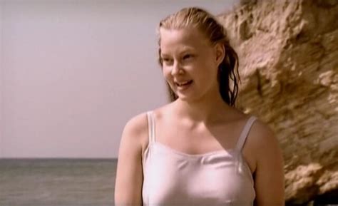 Nude Video Celebs Svetlana Khodchenkova Nude Blagoslovite Zhenschinu 2003