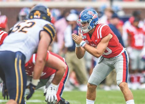 John Rhys Plumlee Working As Ole Miss Qb1 The Oxford Eagle The