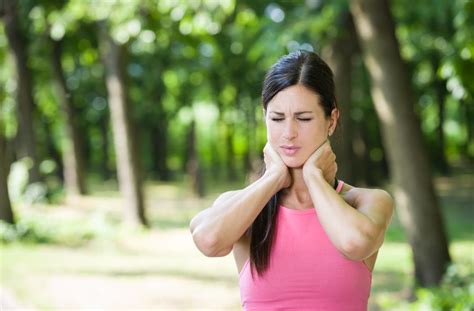 Neck Spasms Causes Treatment Exercises And Home Remedies