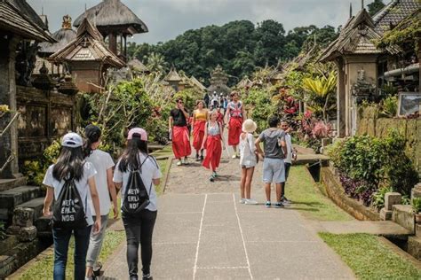 10 Negara Asal Turis Asing Yang Paling Banyak Berkunjung Ke Indonesia