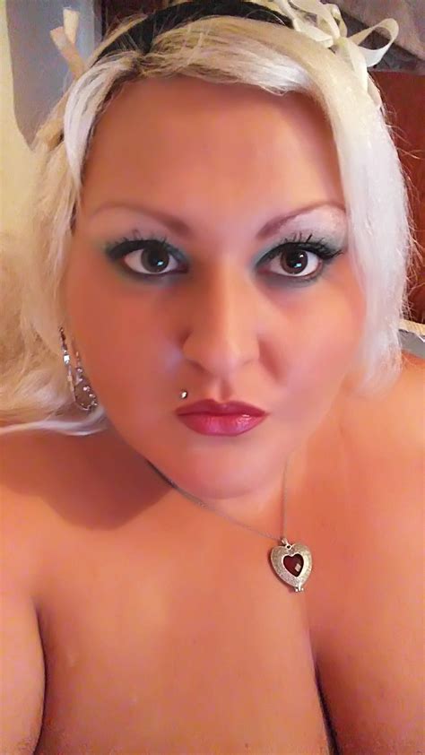 There are no products matching the selection. Pin on Claire Elizabeth Kirk Plus Size Model