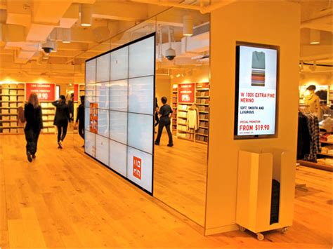 Digital Signage For Retail Stores Pearlquest Interactive Dubai