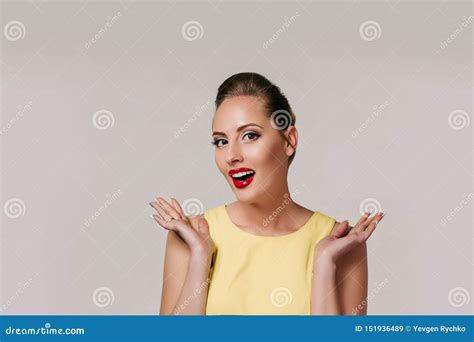 Portrait Of Surprised Pin Up Woman With Red Lips Stock Image Image Of Beauty Hair