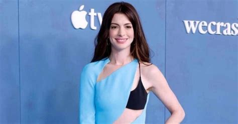 Anne Hathaway Serves Her Devil Wears Prada Vibes By Giving A Twist To
