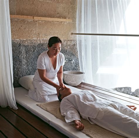 Wellness Massage Im Hotel Hospes Maricel And Spa Mallorca