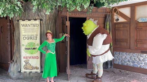 Photos Video New ‘shreks Swamp Meet With Shrek Fiona And Donkey