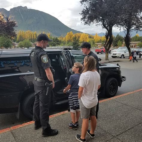 Busy Day Snoqualmie Police Make Nine Out Of Towner Arrests Living