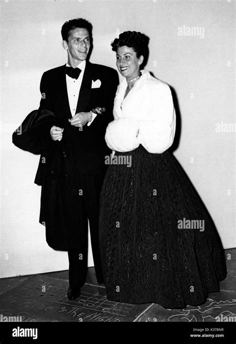 Frank Sinatra And Wife Nancy Sinatra