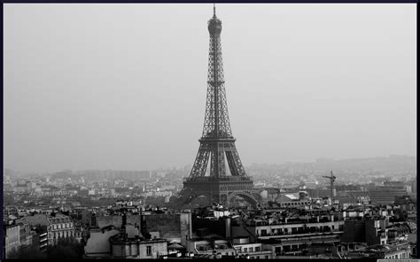 Eiffel Tower Black And White Wallpapers Wallpaper Cave