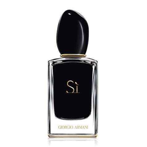 Armani sì eau de parfum for women provides its wearer with strong everlasting scent, that lingers on your skin all day long. Giorgio Armani Si EDP Intense | Woolworths.co.za