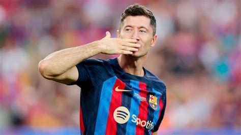 Robert Lewandowski Erzielt Erstes Tor Für Den Fc Barcelona Barça Neuzugang Zum Mann Des Spiels