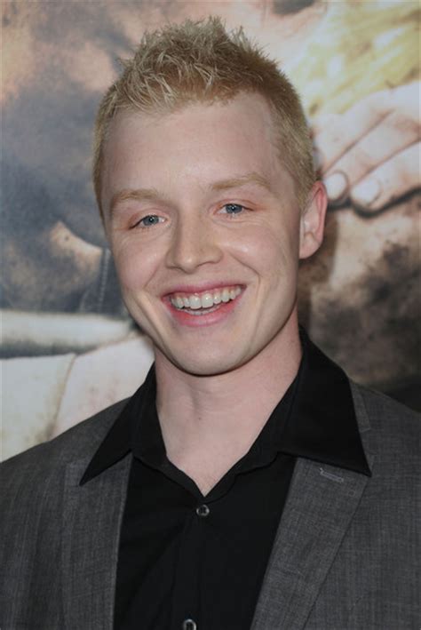 Noel Fisher Photos Photos Premiere Of Hbos The Pacific Arrivals