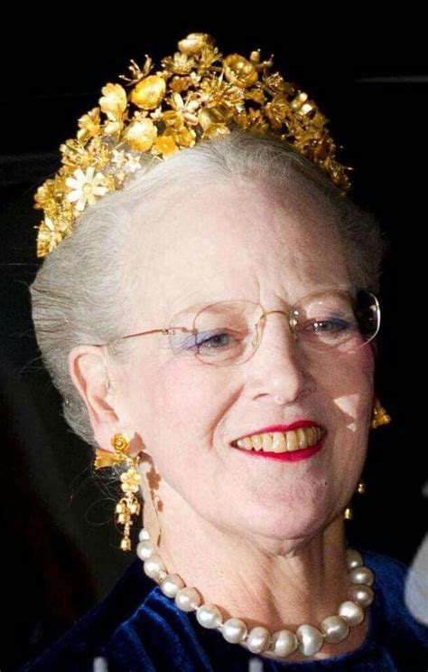 Queen Margrethe Of Denmark Wearing The Naasut Tiara Diadème Diadèmes