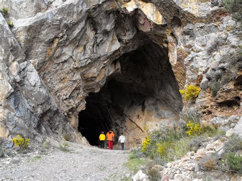 La Cueva De Cirat