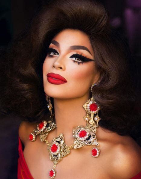 Valentina La Drag Queen Mexicana Que Se Copia De Juan Gabriel