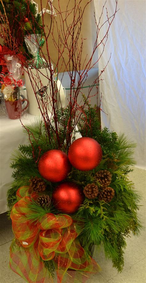 Christmas Urn  Christmas arrangements, Christmas urns, Winter planter