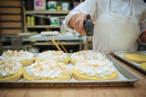 Cakes And Pastry Bon Ton Bakery