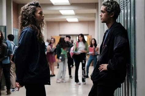 Review Euphoria Is At Its Best And Worst In Brutal Season 2