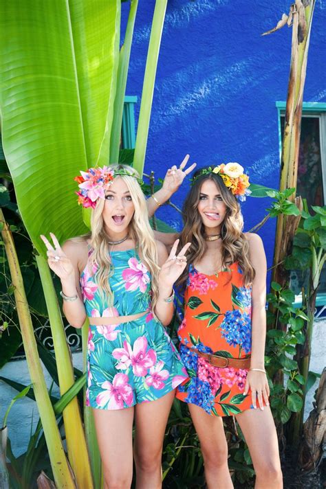 Muport Weekender ~ April 2016 Vestidos Hawaianos Para Fiesta Trajes Hawaianos Ropa Hawaiana