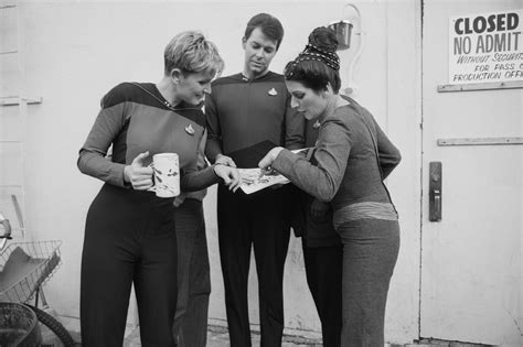 Behind The Scenes Star Trek The Next Generation Photo 9406250 Fanpop