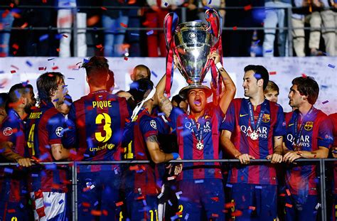 Four years after the infamous remontada, psg will once again face fc barcelona in the. PHOTO GALLERY: Classy Barcelona celebrate UEFA Champions ...