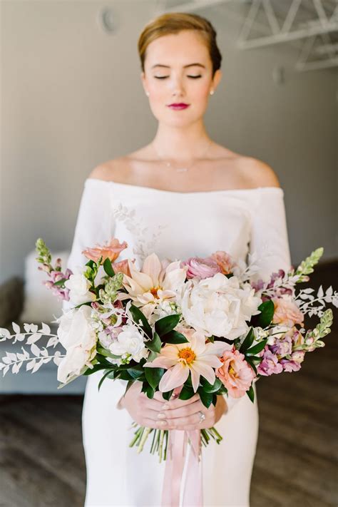 Central Mn Brides Photoshoot Captivating Beauty