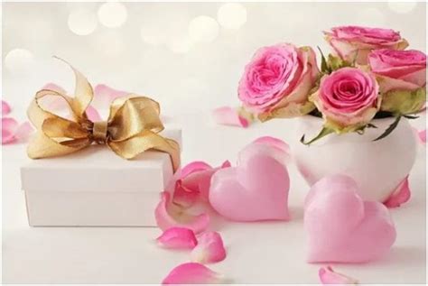 Best Romantic Flowers For Girlfriend To Express Your Love Trionds