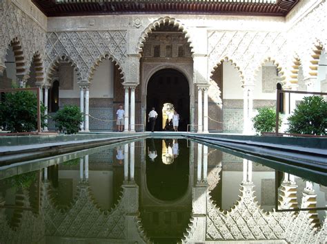 Real Alcázar de Sevilla #OOTD - Fashion Mumblr