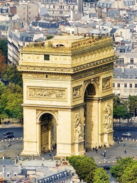 Roomservice is tijdens je overnachting beschikbaar. File:Arc de Triomphe, Paris 3 October 2010.jpg - Wikimedia ...
