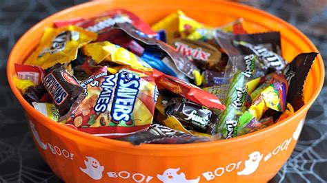 The Best Classic Halloween Candies Ranked