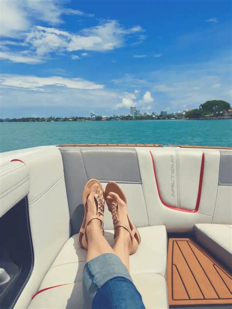 Sleeping On A Pontoon Boat Ultimate Guide