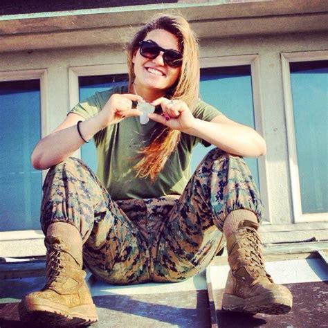 OOHRAH Female Officer NAUGHTY Photo Scandal ROCKS Marine Corps
