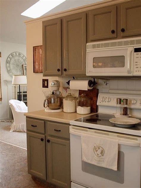 These jars just make me melt! | Kitchen cabinets with black appliances