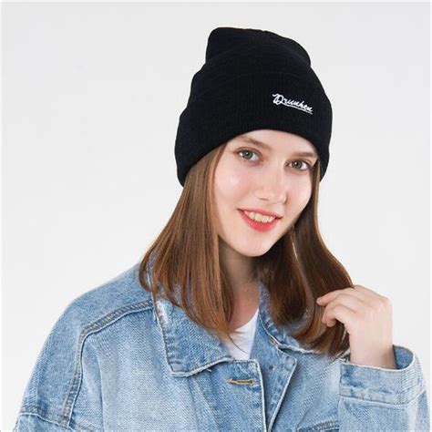 2018 Letter Embroidery Couple Knitted Hats Outdoor Head Cap Women