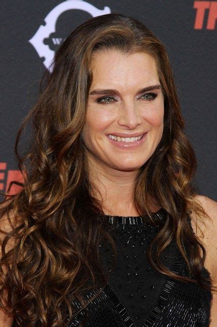 Brooke Shields Curls For Long Hair Curly Hair With Bangs Curly Hair