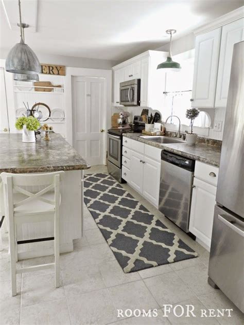 25 Stunning Picture For Choosing The Perfect Kitchen Rugs