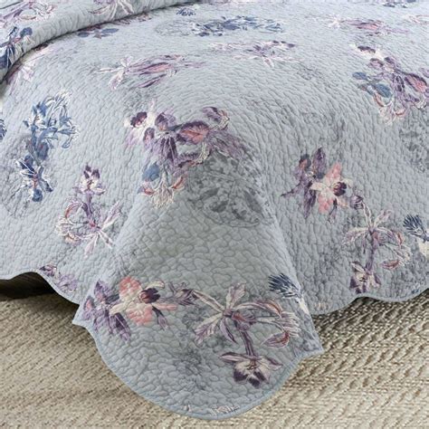 Queen Size 3 Piece Cotton Quilt In Purple Floral Bird Pattern