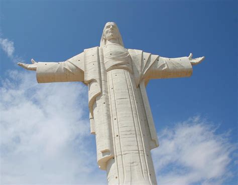 Jesus Statue In Cochabamba Taken In Cochabambabolivia Flickr