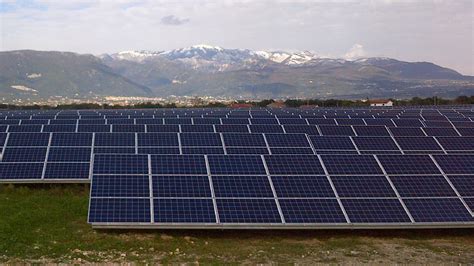 Impianto fotovoltaico per fondo finanziario a Salerno // Enerqos