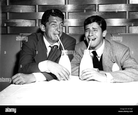The Stooge Dean Martin And Jerry Lewis 1952 Stock Photo Alamy