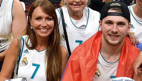 Luka dončić is a slovenian professional basketball player for the dallas mavericks of the national basketball association. Luka Doncic Mom : Luka Doncic Won Rookie Of The Year But ...