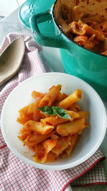 Check spelling or type a new query. Authentic Tomato Sauce {Gluten free/Vegan/and so easy the ...