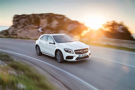 Mercedes Benz Gla Gets A Facelift It Has More Gear As Standard