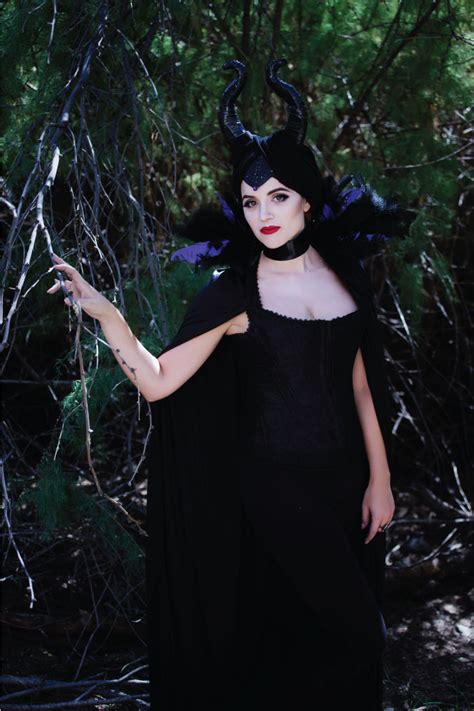 Maleficent Halloween Makeup Ideas Flawssy