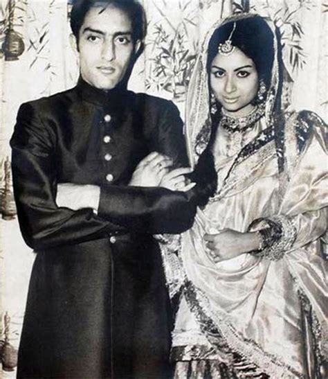 Saif ali khan and kareena kapoor khan's combined net worth; Nawab Mansoor Ali Pataudi Family Pics | Bollywood Trendz
