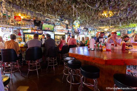 Dustys Oyster Bar In Panama City Beach Fl Local Restaurant Review