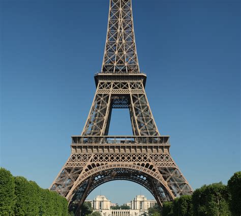 Blog 10 - The Incredible Eiffel Tower | Marquez Blogger