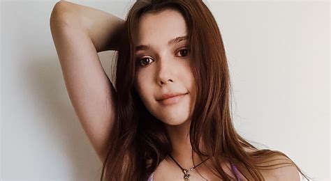 Mila Azul Bio Age Height Wiki Models Biography