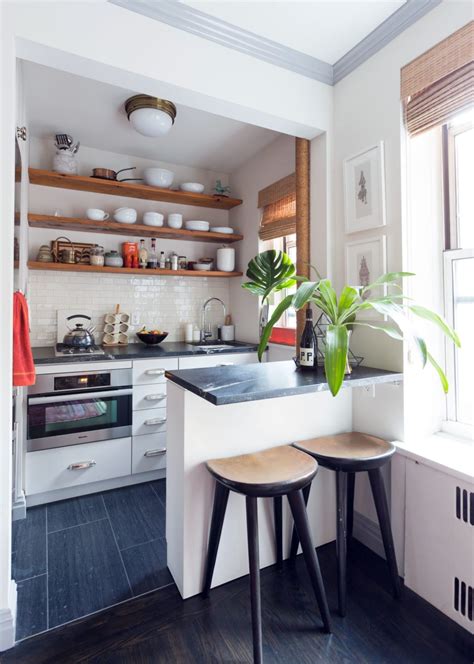 7 Inspirational Small Kitchen Designs That Make Cooking