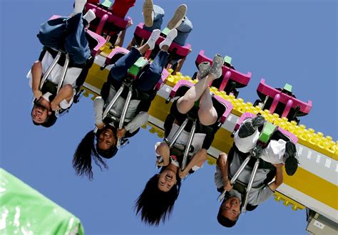 4 Times Roller Coasters Got Stuck Upside Down Leaving Riders